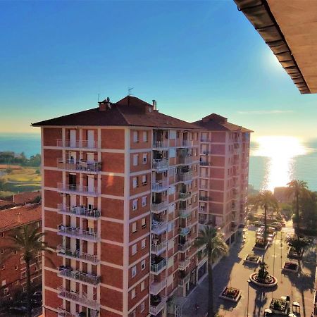 Helena Seaview & Beach-Apartment Montgat Eksteriør bilde