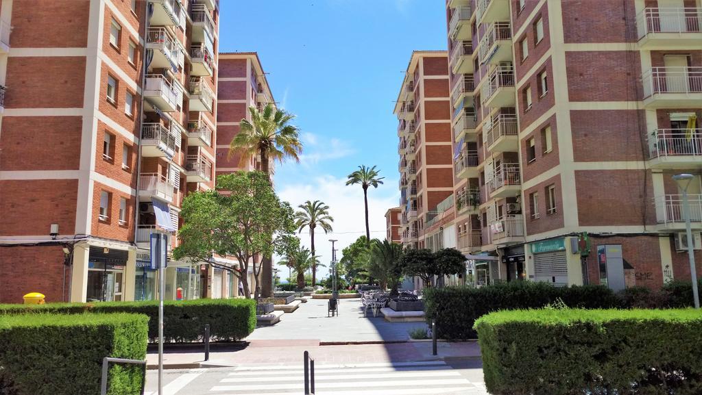 Helena Seaview & Beach-Apartment Montgat Eksteriør bilde