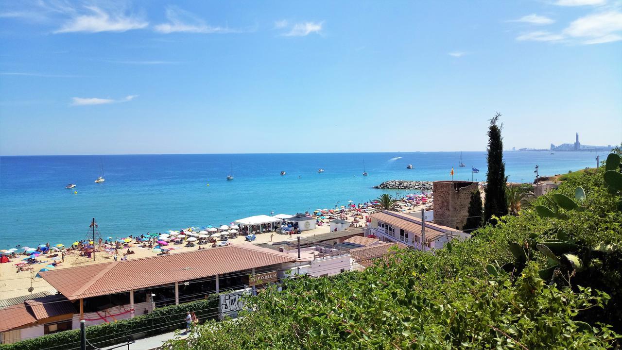 Helena Seaview & Beach-Apartment Montgat Eksteriør bilde